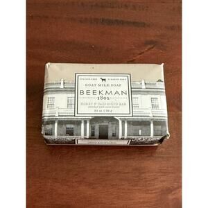 BEEKMAN 1802 Goat Milk Soap - Palm Size 3.5oz Honey & Oats Scrub Bar
